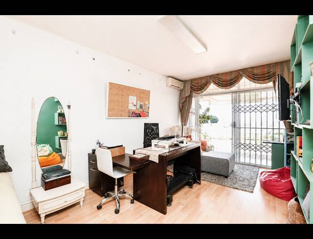 3 BEDROOM TOWNHOUSE FOR SALE IN MORNINGSIDE